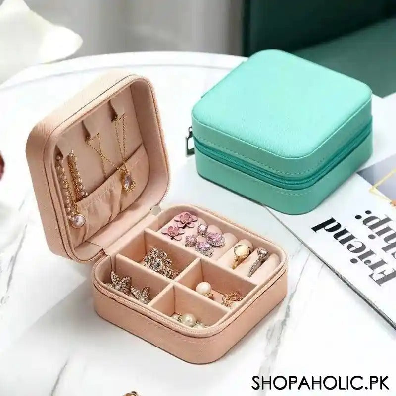 Portable Jewelry Storage Box – Leather Travel Organizer Case